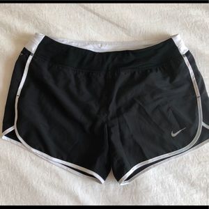 black nike athletic shorts